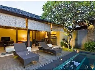 Villa Ininda And Ligaya Seminyak