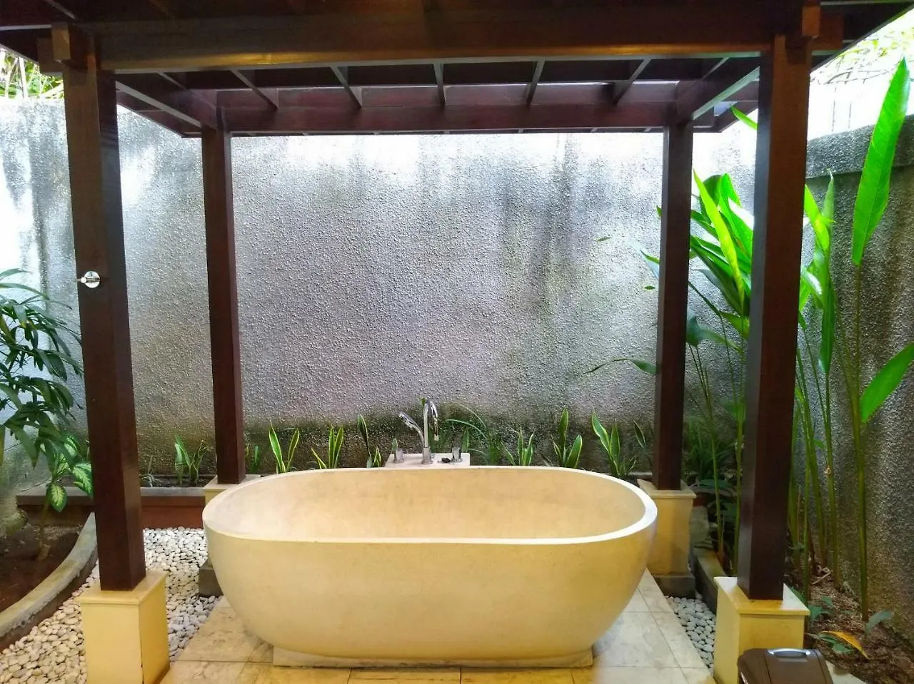 Villa Ininda And Ligaya Seminyak Indonesia