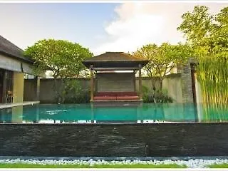 Villa Ininda And Ligaya Seminyak