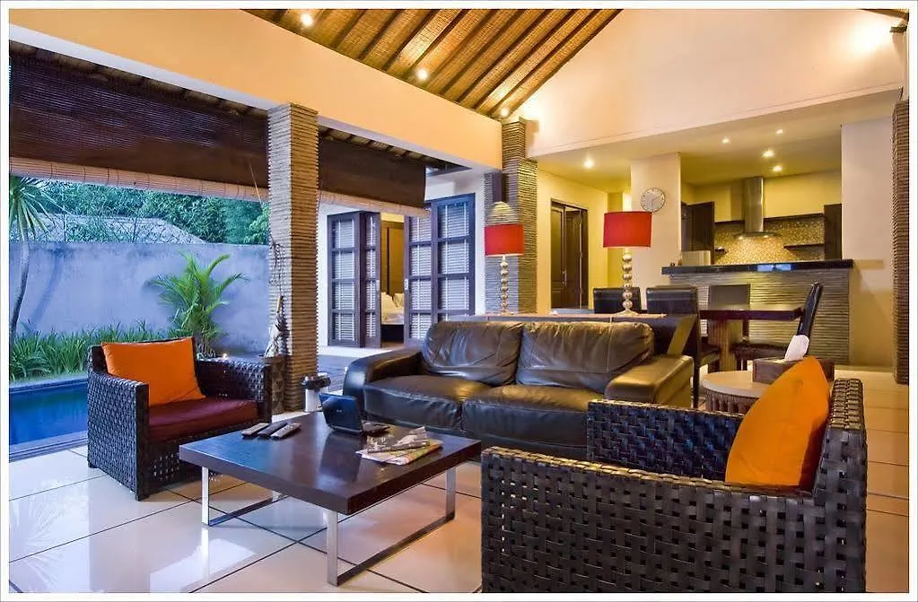 Villa Ininda And Ligaya Seminyak