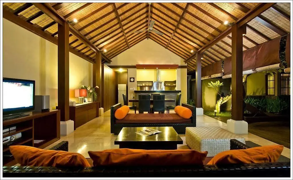 Villa Ininda And Ligaya Seminyak