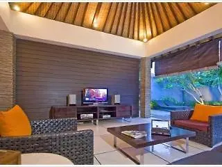 Villa Ininda And Ligaya Seminyak