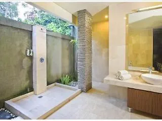 Villa Ininda And Ligaya Seminyak